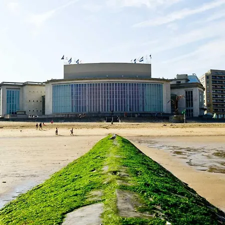 Modern Nabij Casino En Zee Appartement *