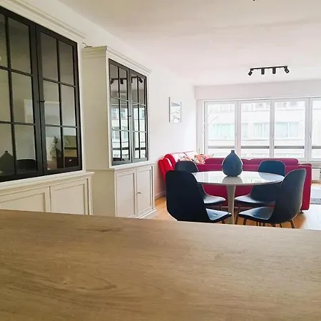 Apartment Modern Nabij Casino En Zee
