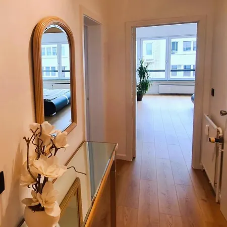 Modern Nabij Casino En Zee Apartment *
