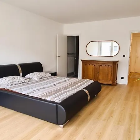Modern Nabij Casino En Zee Apartment *